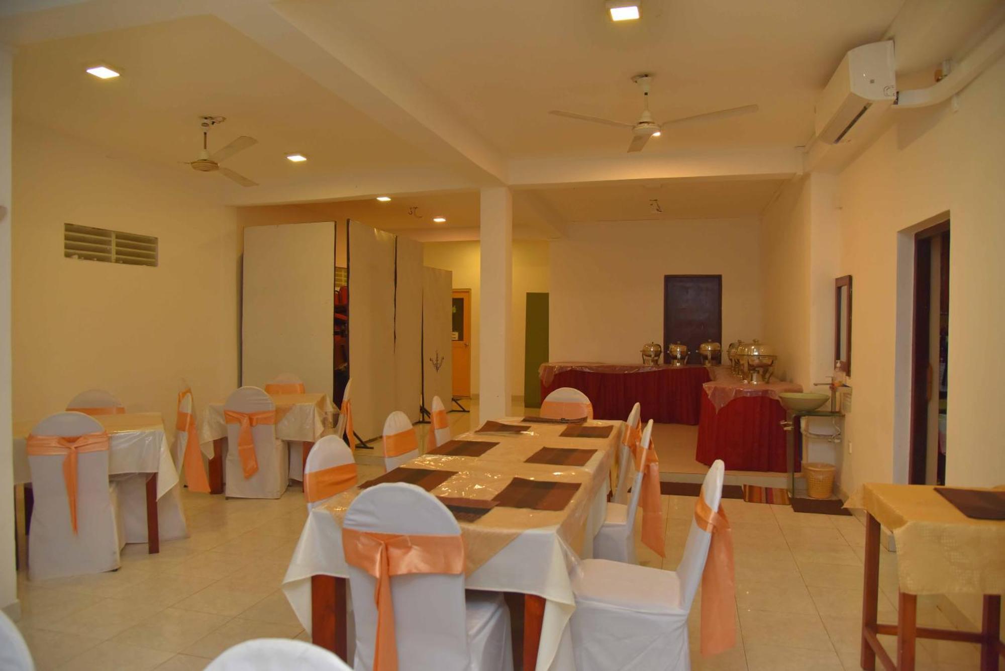 Emarald Holiday Homes Anuradhapura Zewnętrze zdjęcie