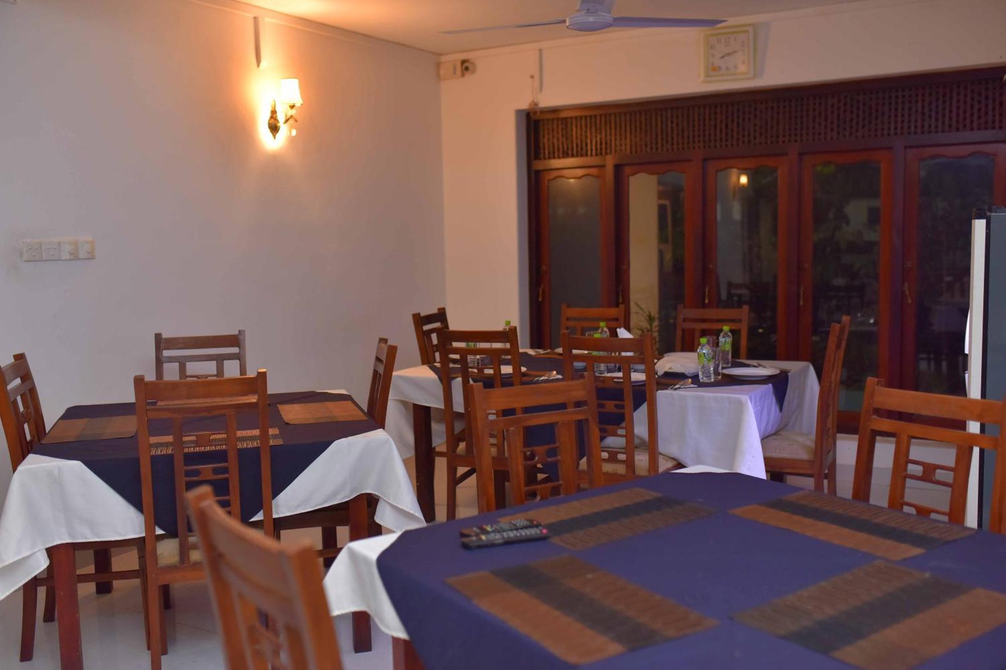 Emarald Holiday Homes Anuradhapura Zewnętrze zdjęcie