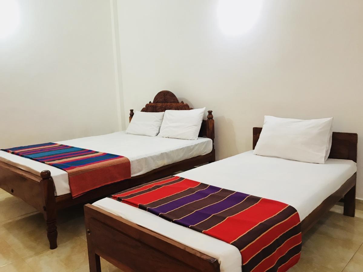 Emarald Holiday Homes Anuradhapura Zewnętrze zdjęcie